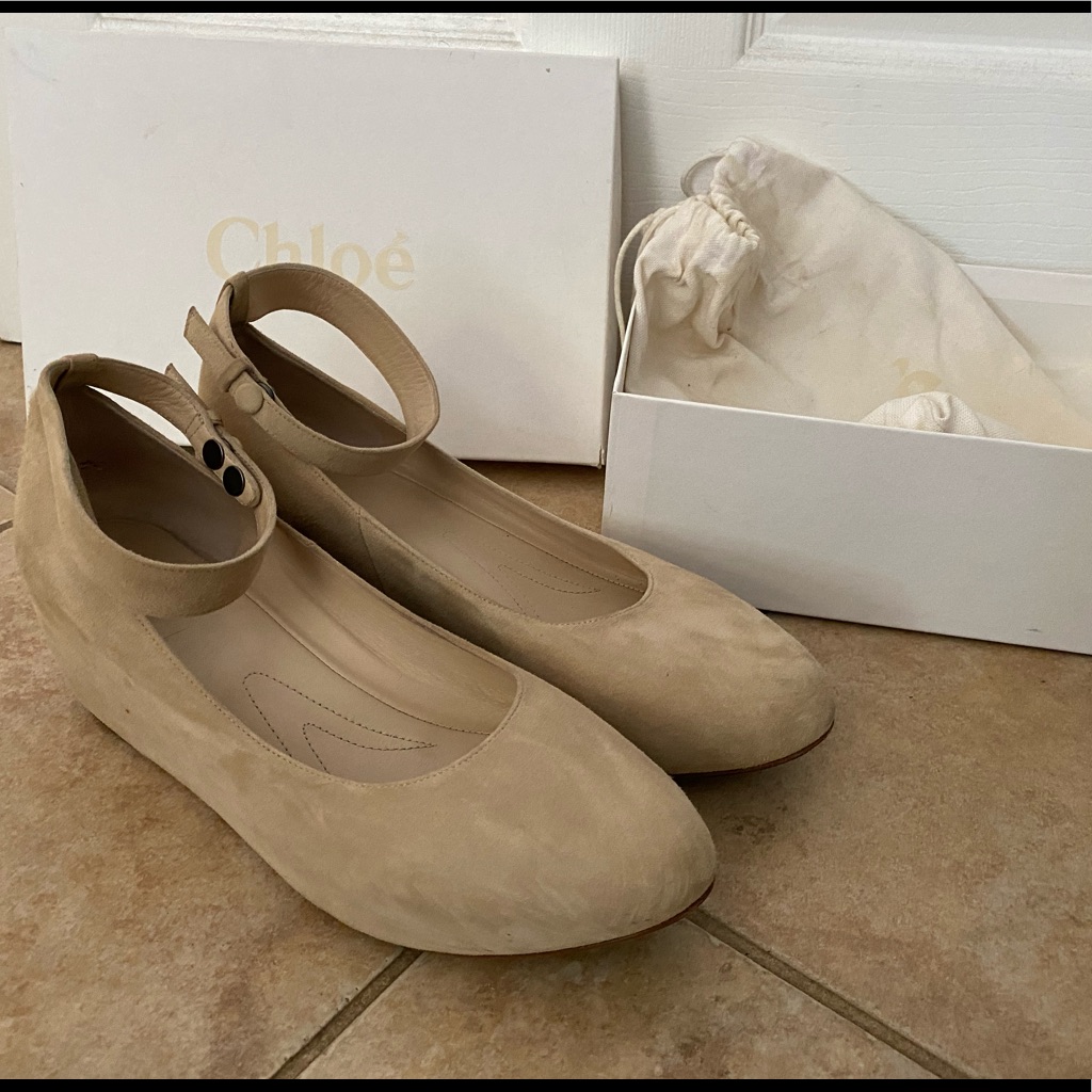 Chlo Suede Flat Forms